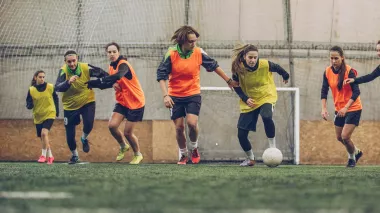 female-football-players
